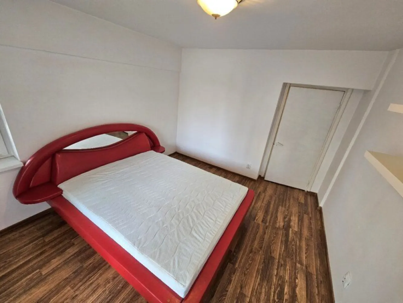 Unirii Alba Iulia de inchiriat apartament 2 camere mobilat si utilat - K Imobiliare propune in zona Unirii Alba Iulia magazin Naturalia, ap. 2 camere, etaj 1, suprafata 72 mp, mobilat, utilat, ideal locuit .