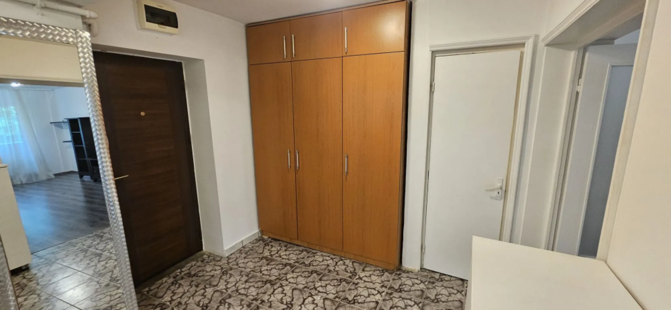 Unirii Alba Iulia de inchiriat apartament 2 camere mobilat si utilat