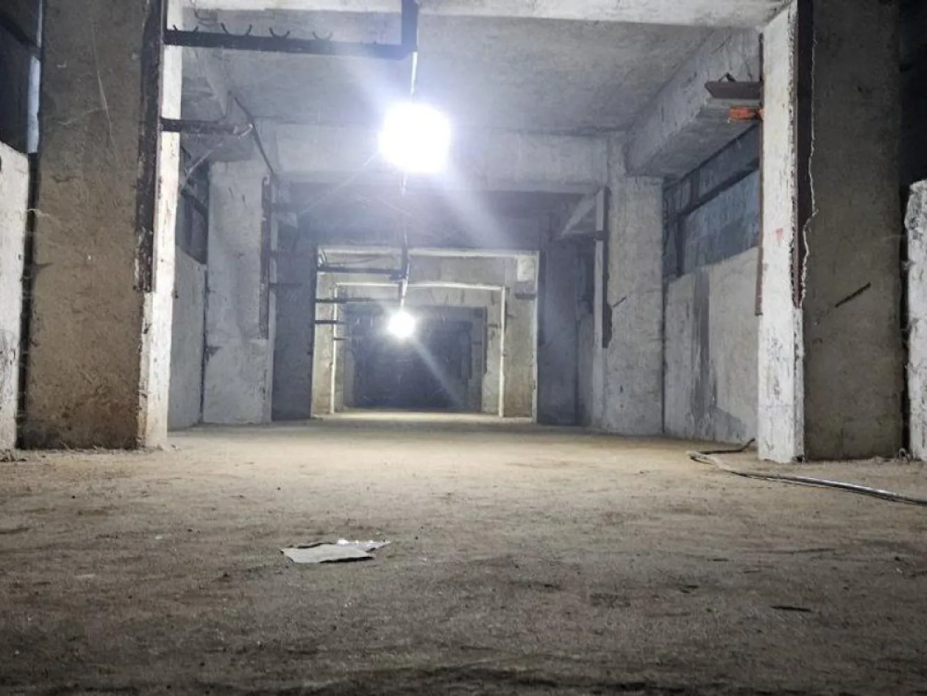 Drumul intre Tarlale spatiu 700 mp - Depozit cu suprafata de 700 mp situat in zona Theodor Pallady din bucuresti. Spatiul este compartimentat compartimentat in 1camere. Este situat la etajul demisol intr-o cladire construita in anul 1980 el este recomandat pentru spatiu logistic.