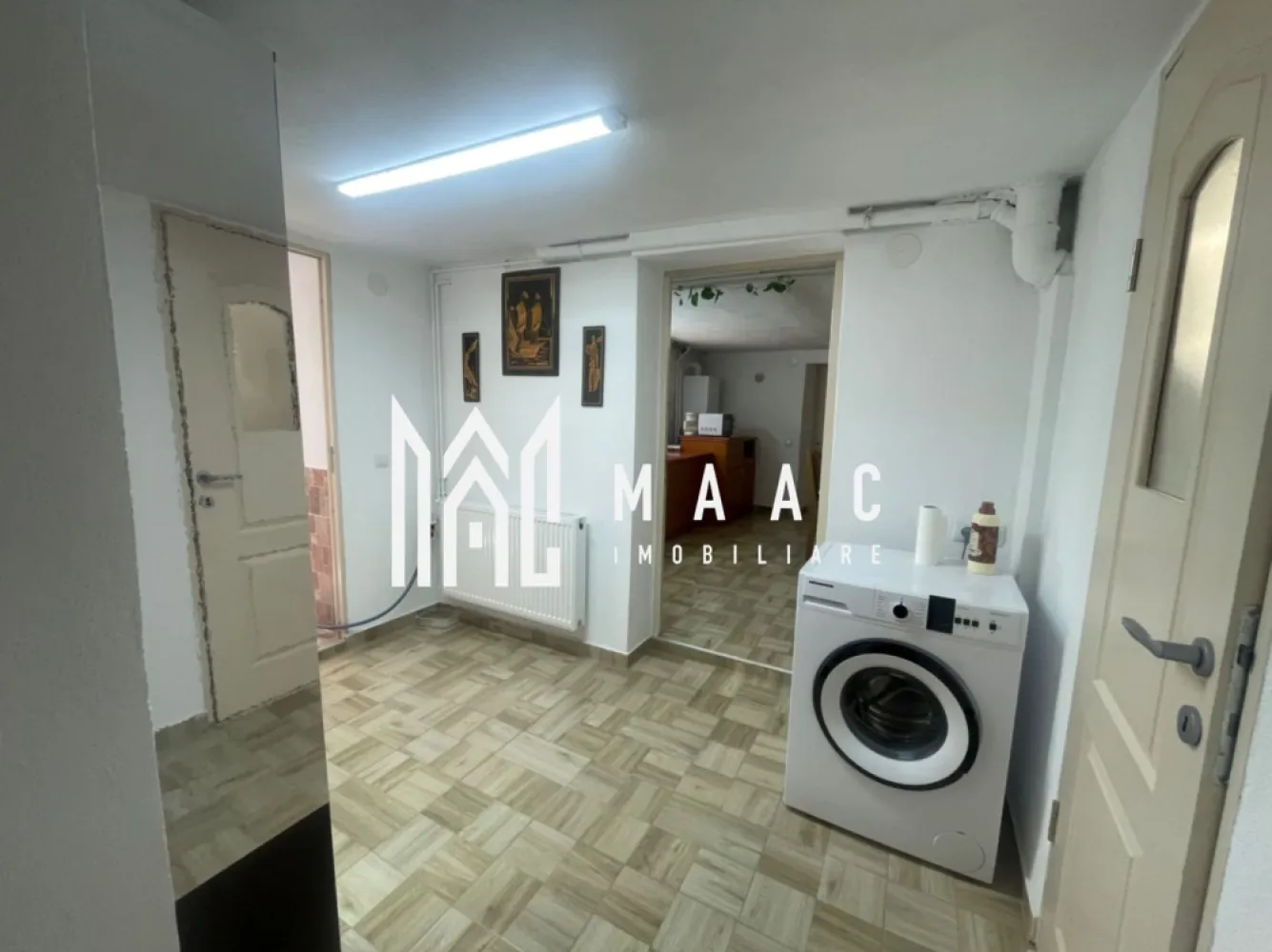 Apartament 2 camere| Utilitati incluse | Zona Sub Arini | 90 mp