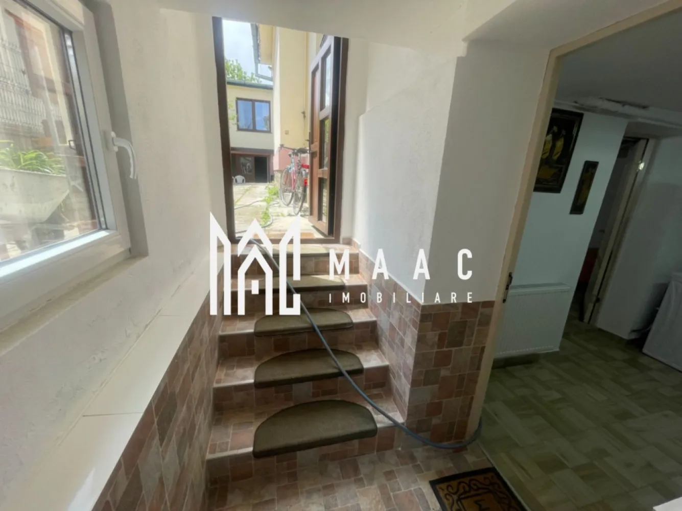 Apartament 2 camere| Utilitati incluse | Zona Sub Arini | 90 mp