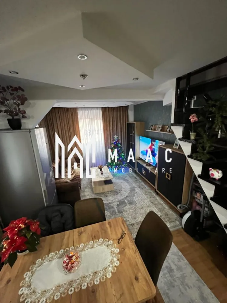 Apartament 3 Camere | 55 MPU | Renovat Recent | Hipodrom 2 - MAAC Imobiliare va prezinta un apartament complet renovat, situat în orașul Sibiu, cartierul Hipodrom 2. Apartamentul are o suprafață utilă de 54 mp și un balcon închis de 3,8 metri lungime.
 Este compus din două dormitoare decomandate, un living open space, o baie complet renovată și o bucătărie pe balcon.

Specificații și dotări:

Renovare completă: Gresie, faianță, sanitare, robineți noi.
Centrala termică: Nouă, marca Ariston.
Instalația electrică: Refăcută complet, inclusiv doze, prize, întrerupătoare etc.

Balcon închis: Termopan complet, cu acoperiș nou.
Ferestre: Schimbate, cu pervaz interior și exterior, uși interioare noi
Pardoseală: Parchet în camere și gresie în living.
Bucătărie pe balcon: Mobilier făcut pe comandă, electrocasnice noi (aragaz, hotă, frigider, mașină de spălat, uscător, espressor de cafea, televizor Smart).
Apartamentul se vinde complet mobilat, cu toate electrocasnicele noi și garanțiile acestora.

Facilități în apropiere:

Grădiniță la 10 metri.
Școală la 100 de metri.
Supermarket PROFI la 100 de metri.
Clinica Medicală la 200 de metri.
Lidl, Dedeman, Mega Image, Piața.
Stații de autobuz în apropiere.

Pentru mai multe detalii precizati telefonic ca ati vazut anuntul cu ID : CP2285885
