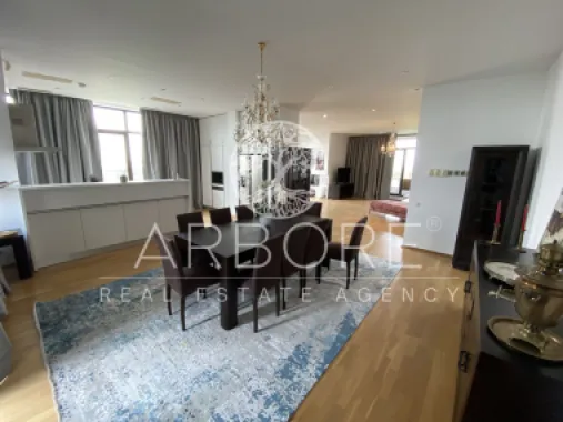 Penthouse 5 camere 250 mp lângă Ambasada SUA , zona Băneasa București