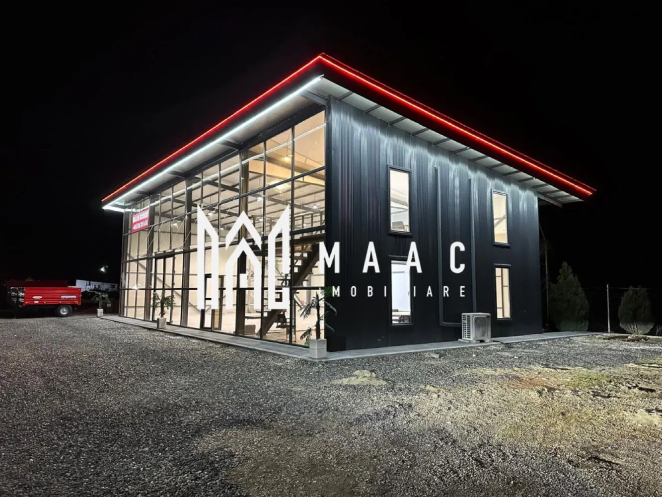 Hala | 250 MP | Teren 11.000 mp | - MAAC Imobiliare vă oferă spre vânzare o hală situată în Vestem, pe un teren cu suprafața de 11.000 mp, dotată cu toate utilitățile necesare și cu PUZ aprobat. Proprietatea beneficiază de o bandă de accelerare și oferă posibilitatea de a construi suplimentar pe o suprafață de 4750 mp, având regim de înălțime P+1+2.

Prețul de vânzare este de 900.000 EUR.

Pentru mai multe detalii sau pentru a programa o vizionare a halei, nu ezitați să ne contactați:CP2266280