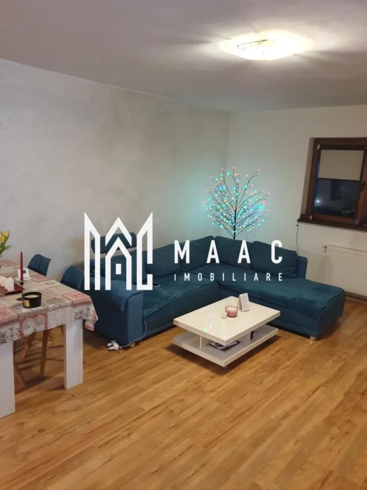 Apartament 3 camere | Etaj 2 | Balcon | Calea Cisnadiei - MAAC Imobiliare ofera spre vanzare apartament de 3 camere, complet mobilat si utilat, in zona Calea Cisnadiei - Arhitectilor.

Locuinta decomandata are suprafata utila de 87mp, se afla la etajul 2/3 al unui imobil izolat si este alcatuita din living spatios, bucatarie inchisa cu toate facilitatille, doua dormitoare, 2 bai cu geam, 3 holuri, debara si balcon de 10.7mp.

Aferent - loc de parcare propriu suprateran.

Apartamentul are disponibilitate imediata si este lipsit de sarcini.

Pentru mai multe detalii sau pentru a programa o vizionare, va rugam specificati: CP2264017