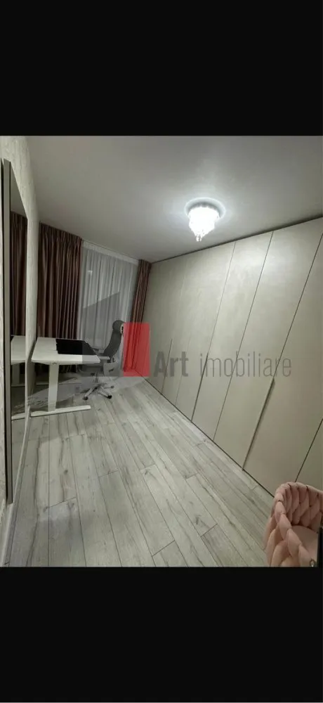 APARTAMENT 3 CAMERE- PARC FLOREASCA - Va prezentam spre vanzare un apartament de 3 camere, situat la marginea parcului
 Floreasca cu acces direct in parc, lac , zone verzi.
 Apartamentul este renovat integral la standarde premium, cu instalatii electrice si sanitare
 complet schimbate, finisaje de lux, mobilier realizat la comanda si electro casnice premium si
 se vinde complet mobilat si utilat asa cum se vede in poze.
 Pentru alte imformatii sau vizionare sunati la 0722 371 033.