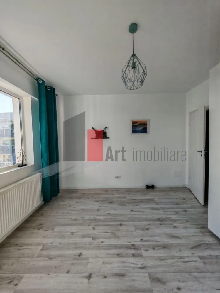 Apartament cu 2 camere de vanzare -Pacii-cu centrala-mobilat si utilat