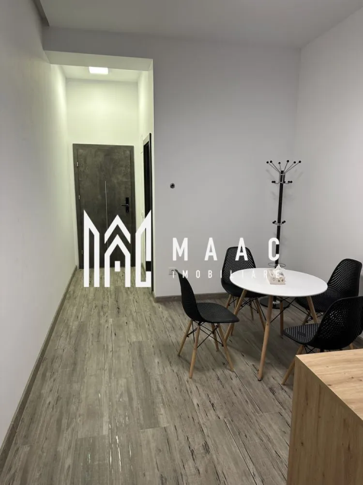 Spatiu de birou I Renovat I Parcare I Internet I Selimbar - MAAC Imobiliare ofera spre inchiriere spatiu de birou amplasat in Selimbar, la 5 minute de mall-ul Shopping City.

Avantaje si facilitati:
- incalzire in pardoseala
- aer conditionat
- grup sanitar privat, cu lavuar, cabina de dus si WC
- curte pavata
- mai multe locuri de parcare 
- internet
- finisat la cheie
- pentru curent se poate monta contor separat

Amplasamentul cladirii este unul avantajos, fiind aproape de puncte de interes.

Disponibilitate imediata.

Se percepe o chirie in avans si garantie in cuantumul unei chirii lunare. Se inchiriaza pe termen lung.

Pentru mai multe detalii va rugam specificati: CP2246817