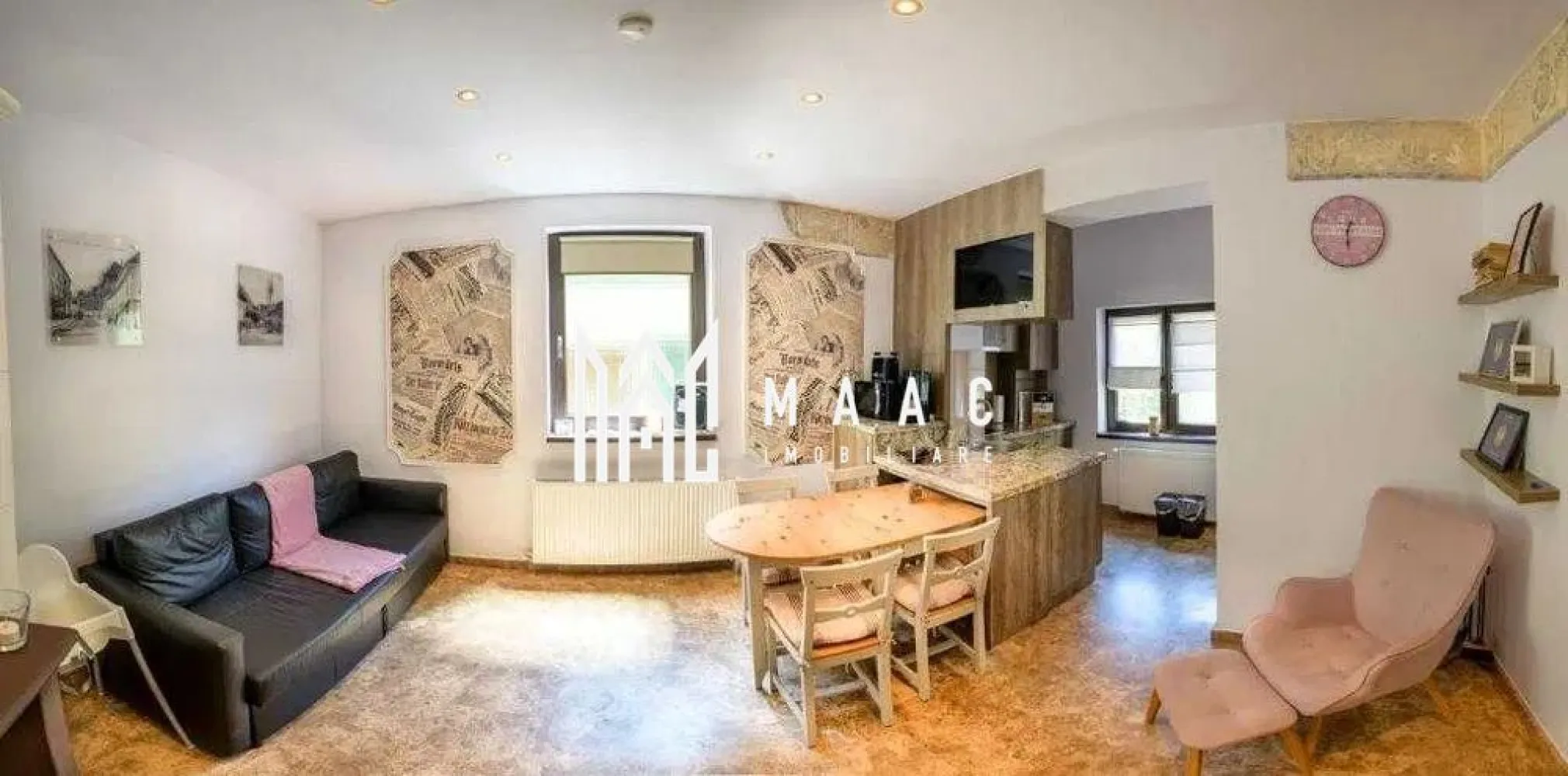Ultracentral I Investitie I Apartament 3 Camere I Decomandat - Va propunem sprtte vanzare un apartament decomandat de 3 camere situat la parterul unui imobil din zona Ultracentrala.

Locuinta cuprinde: living, 2 dormitoare, bucatarie, 2 bai.

Apartamentul este pozitionat ultracentral pretabil pentru regim hotelier.

Disponibil imediat.

Pentru mai multe detalii precizati telefonic ca ati vazut anuntul cu ID: CP2218493