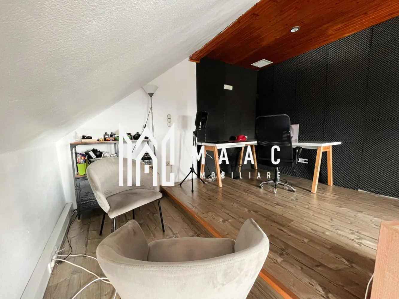Casă 4 Camere | 200 MPU | 350 mp Curte | Lacul lui Binder