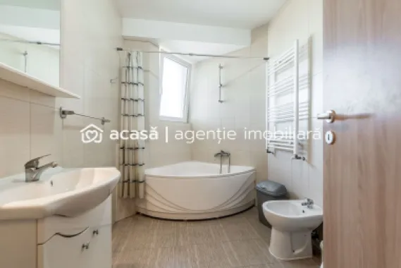 VANDUT! 3 Camere | 3 Balcoane | Stil de viață, nu doar un apartament