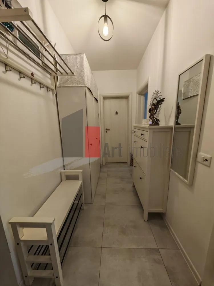 Apartament cu 2 camere de vanzare -Pacii-cu centrala