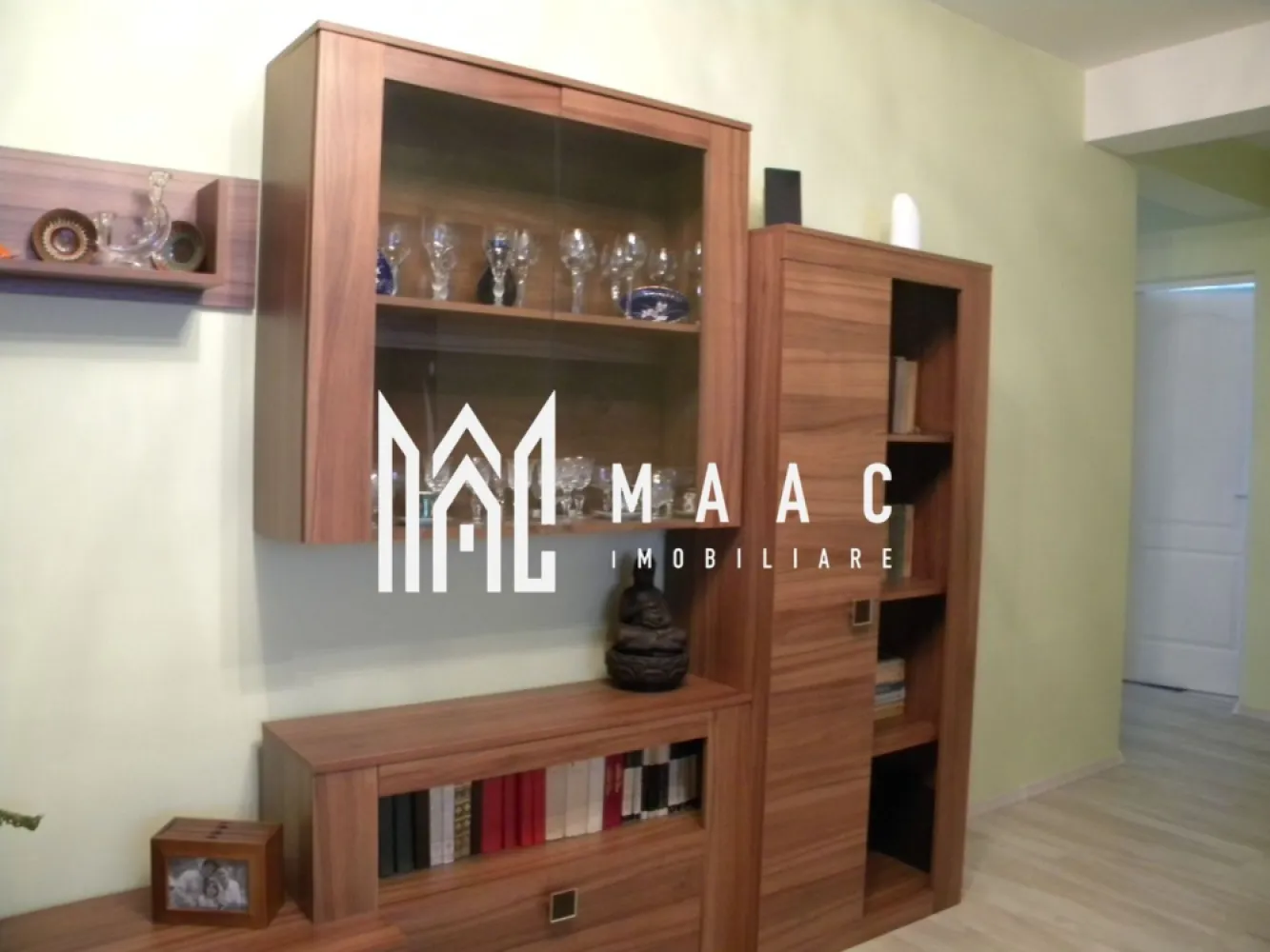 Apartament 4 camere I Decomandat I Loc parcare I Turnisor