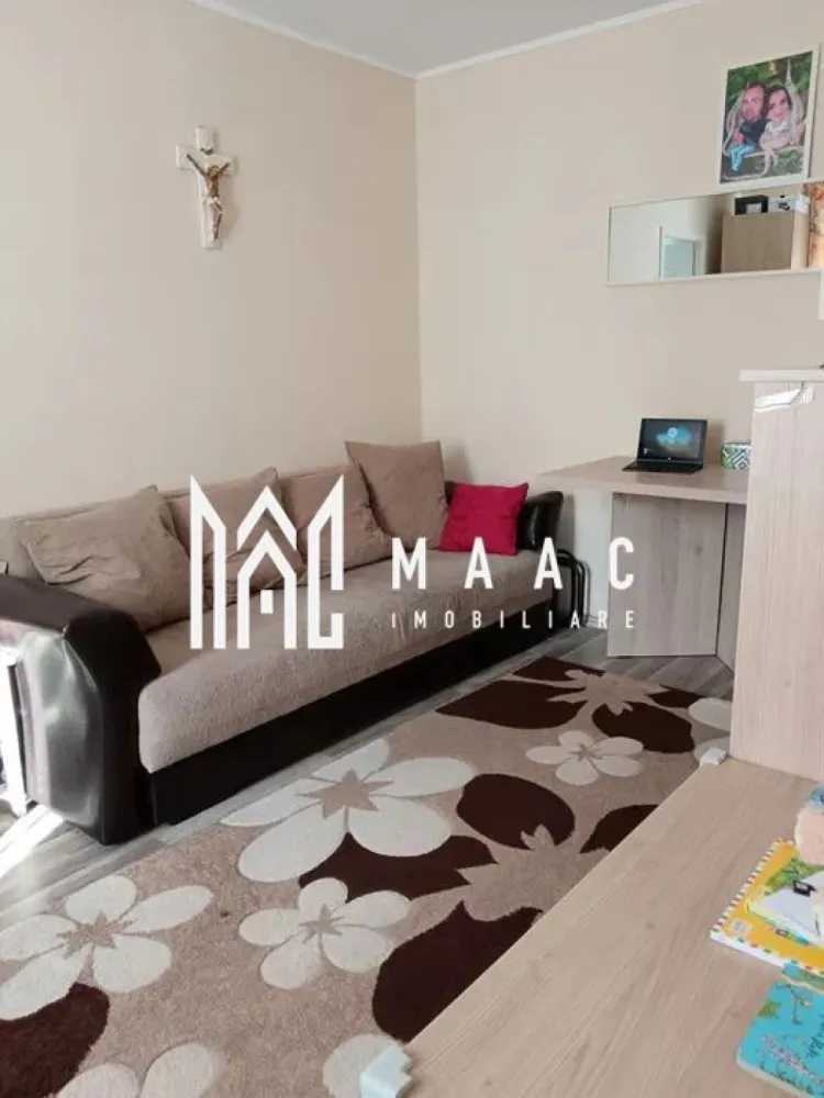 Apartament 2 camere I Pretabil investitie I Lacul lui Binder - Va propunem spre vanzare un apartament semidecomandat situat la parterul unui imobil din zona Lacul lui Binder.

Locuinta cuprinde: hol intrare, living, dormitor, bucatarie, baie.

Proprietatea este situata intro zona in plina dezvoltare cu acces rapid la mijloace de transport in comun, centre comerciale, de invatamant.

Disponibil imediat.

Pentru mai multe detalii, precizati telefonic ca ati vazut anuntul cu ID: CP2086813