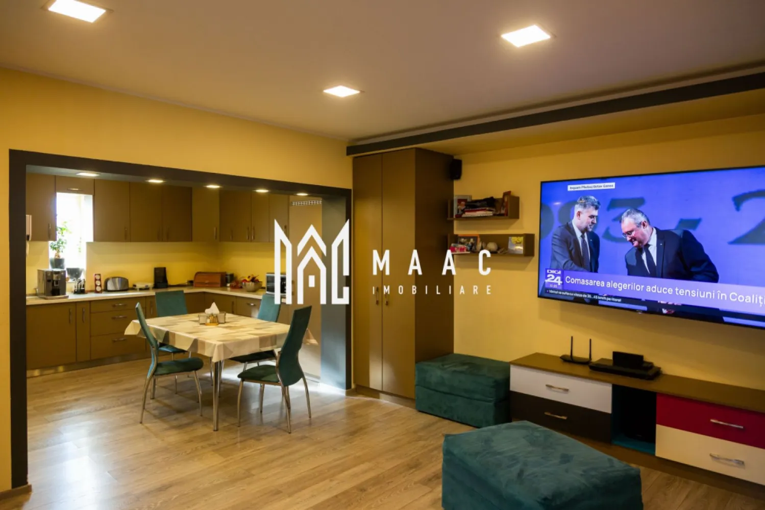 Casa 6 camere | P+M | Curte | 270 MPU | Zona Centrala - MAAC Imobiliare va prezinta o casa tip vila in zona Centrala.

Adresa: Sibiu
Tip Proprietate: Vilă
An construcție: 2006
Suprafață teren: 414 mp (244 mp în folosire + 170 mp în spatele curții)
Suprafață utilă: 270 mp

Caracteristici principale:
Construcție și Izolație
Material: Cărămidă
Izolație termică: Polistiren 12 cm
Geamuri: Triplu stratificate pentru eficiență energetică superioară
Renovare exterior: 2016
Sisteme și Utilități
Centrală termică proprie: Asigură încălzirea eficientă a întregii case
Panouri fotovoltaice: Instalate în 2024, cu o capacitate de 5KW, contribuind la sustenabilitatea energetică și reducerea costurilor de utilități
Curent trifazic: Disponibil pentru spatiul comercial de la parter
Distribuție și Amenajări Interioare

Parter:
Spațiu comercial: Aproximativ 45 mp, cu utilități separate, incluzând centrală termică proprie și curent trifazic. Poate fi utilizat atât ca birouri cât și ca spațiu de producție. A fost autorizat anterior pentru producție de panificație și patiserie.
Hol: Cu scări de acces spre mansardă.
Pivniță: Ideală pentru depozitare.
Living: Spațios și luminos, cu zonă de dining, complet mobilat.
Baie și Bucătărie: Complet mobilate și echipate.

Mansardă:
Living: Confortabil și elegant
Dormitoare: Patru dormitoare spațioase, fiecare mobilat
Baie: funcțională.
Terasă: Perfectă pentru momente de relaxare în aer liber.
Spațiu suplimentar amenajat ca bibliotecă, accesibil prin scara interioară.

Exterior și teren:
Suprafață teren: 414 mp, din care 244 mp sunt în folosire curentă, iar 170 mp sunt în spatele curții, oferind posibilități variate de amenajare.
Grădină: Oportunitate pentru amenajare peisagistică, loc de joacă pentru copii sau grădină de relaxare.

Opțiuni de vânzare:
Proprietatea se poate vinde atât mobilată complet, cât și nemobilată, în funcție de preferințele cumpărătorului. 

Pentru mai multe detalii precizati telefonic ca ati vazut anuntul cu ID: CP2041681