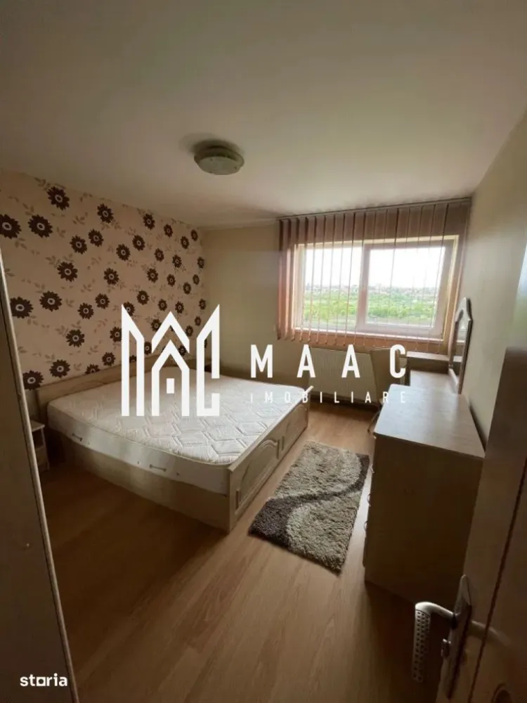 Apartament 4 camere | 100 MPU | Balcon | Decomandat | Strand - MAAC Imobiliare va prezinta un apartament cu 4 camere, balcon, 100mp in zona Ștrand.

Detalii principale:
Suprafață utilă: 100mp
Structură: Apartament pe două nivele (etaj + mansardă)
Orientare: Sud-vest, cu priveliște splendidă spre munți
An construcție: 2012
Etaj: 6

Compartimentare:
Primul nivel (60mp):
Hol primitor.
Baie complet utilată: Modernă și funcțională, cu toate facilitățile necesare.
Living generos open-space cu bucătăria.
Două dormitoare: Luminoase și spațioase.
Balcon închis.

Al doilea nivel (mansardă, 40mp):
Dormitor: Dotat cu un șemineu electric, creând o atmosferă caldă și primitoare.
Baie complet utilată.

Facilități și avantaje:
Proximitate: La doar 10 minute de zona centrală a Sibiului.
Acces facil: Aproape de mijloacele de transport în comun, supermarket-uri și farmacie.

Pentru mai multe detalii precizați telefonic că ati văzut anunțul cu ID: CP2027584