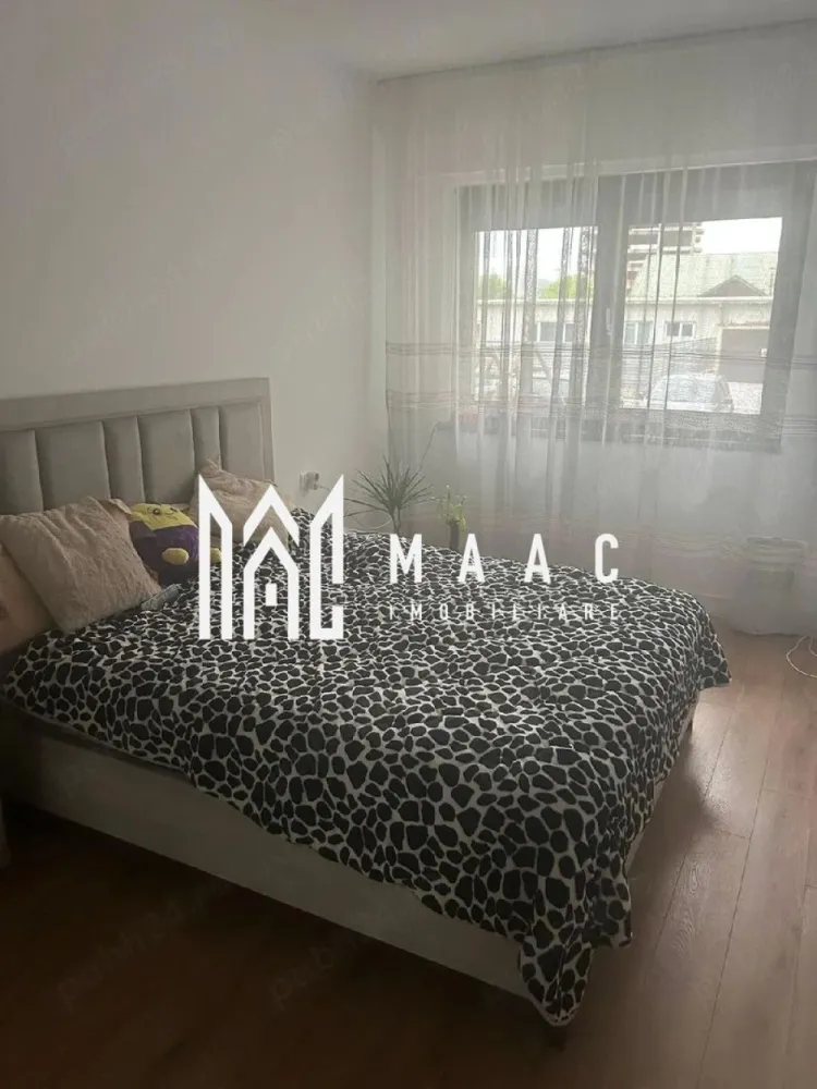 Studio |Parter| 42 MPU | Veranda Rezidence | - MAAC Imobiliare vă propune spre vânzare un studio modern, complet mobilat și utilat, situat în complexul rezidențial Veranda Residence, într-un imobil construit în anul 2023. Proprietatea are o suprafață utilă de 42 mp și este amplasată la parter înalt, oferind confort, intimitate și acces facil. Datorită compartimentării practice și dotărilor moderne, studioul reprezintă o alegere excelentă atât pentru locuire personală, cât și pentru investiție în vederea închirierii.

Locuința beneficiază de o cameră spațioasă și luminoasă, bucătărie utilată, baie și hol cu spații de depozitare, fiind amenajată pentru a oferi funcționalitate și confort în utilizarea zilnică. Proprietatea se vinde complet mobilată și utilată, fiind pregătită pentru mutare imediată.

Caracteristici:
-Studio modern
-Suprafață utilă de 42 mp
-Parter înalt
-Bloc construit în anul 2023
-Complet mobilat și utilat
-Compartimentare practică și funcțională
-Ideal pentru locuit sau investiție

Compartimentare:
-Cameră spațioasă
-Bucătărie utilată
-Baie
-Hol cu spații de depozitare

Dotări:
-Încălzire în pardoseală
-Aer condiționat
-Videointerfon
-Rulouri exterioare acționate electric prin telecomandă
-Electrocasnice incluse

Avantaje:
-Imobil nou, finalizat în 2023
-Complex rezidențial modern – Veranda Residence
-Acces rapid către magazine, transport și puncte de interes
-Ideal pentru mutare imediată
-Potrivit atât pentru locuință personală, cât și pentru închiriere

Pentru mai multe informații sau pentru programarea unei vizionări, vă rugăm să menționați la telefon numărul CP3077595.