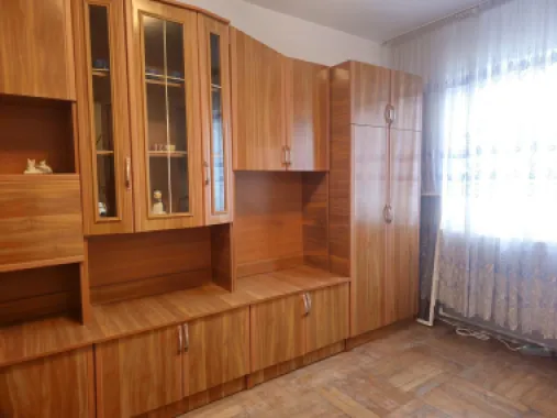 De inchiriat - garsoniera Micro 38, N-uri, 220 euro