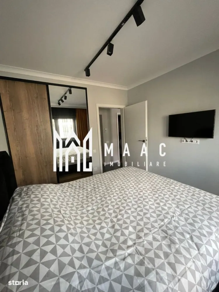 Apartament 2 Camere | Bloc Nou 2024 | Loc De Parcare - MAAC Imobiliare vă propune spre închiriere un apartament modern și eficient compartimentat, situat la parterul unui imobil nou construit în anul 2024.

Caracteristici principale
• suprafață utilă de 37 mp
• apartament complet mobilat și utilat
• finisaje moderne și spațiu bine organizat
• se predă exact ca în imagini

Compartimentare și dotări
• living cu bucătărie open-space
• dormitor confortabil
• baie modernă
• balcon și terasă
• grădină proprie
• încălzire în pardoseală
• aer condiționat

Electrocasnice incluse
• mașină de spălat rufe
• frigider
• plită
• cuptor

Localizare și avantaje
• acces facil către școli, universități și parcuri
• supermarketuri, farmacii și unități medicale în apropiere
• stații de autobuz la distanță mică
• loc de parcare pavat chiar în fața apartamentului

Beneficii
• bloc nou, construit în 2024
• ideal pentru o persoană sau un cuplu
• disponibil pentru mutare imediată
• zonă accesibilă și bine conectată

Pentru mai multe detalii sau pentru programarea unei vizionări, vă rugăm să ne contactați și să menționați ID-ul proprietății: CP2956420..