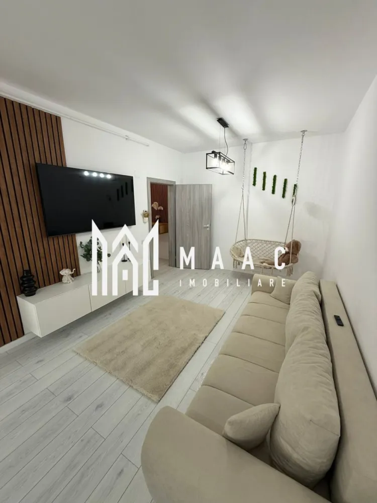 Apartament 2 camere - prima închiriere | Loc de parcare - MAAC Imobiliare vă propune spre închiriere un apartament modern, confortabil și luminos, situat la parterul unui imobil nou. Locuința are o suprafață utilă de 55 mp, la care se adaugă un balcon de 5 mp, și este decomandată, oferind un spațiu bine compartimentat și funcțional.

Detalii și beneficii:

Compartimentare: decomandat, 2 camere (living generos și dormitor spațios)
Bucătărie complet utilată și mobilată
Baie modernă, finisaje de calitate
Loc de parcare inclus în preț
Prima închiriere – totul este nou
Imobil situat într-o zonă liniștită, aproape de puncte de interes (transport, magazine, etc.)

Nu se accepta animale de companie
Se percepe o garantie in valoarea unei chirii lunare.
Disponibil imediat.

Pentru mai multe detalii, vă rugăm să menționați telefonic că ați văzut anunțul cu CP3082277