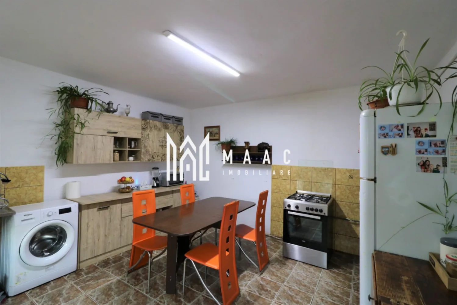 Casa 4 camere | Curte proprie | Pivnita | Zona Turnisor