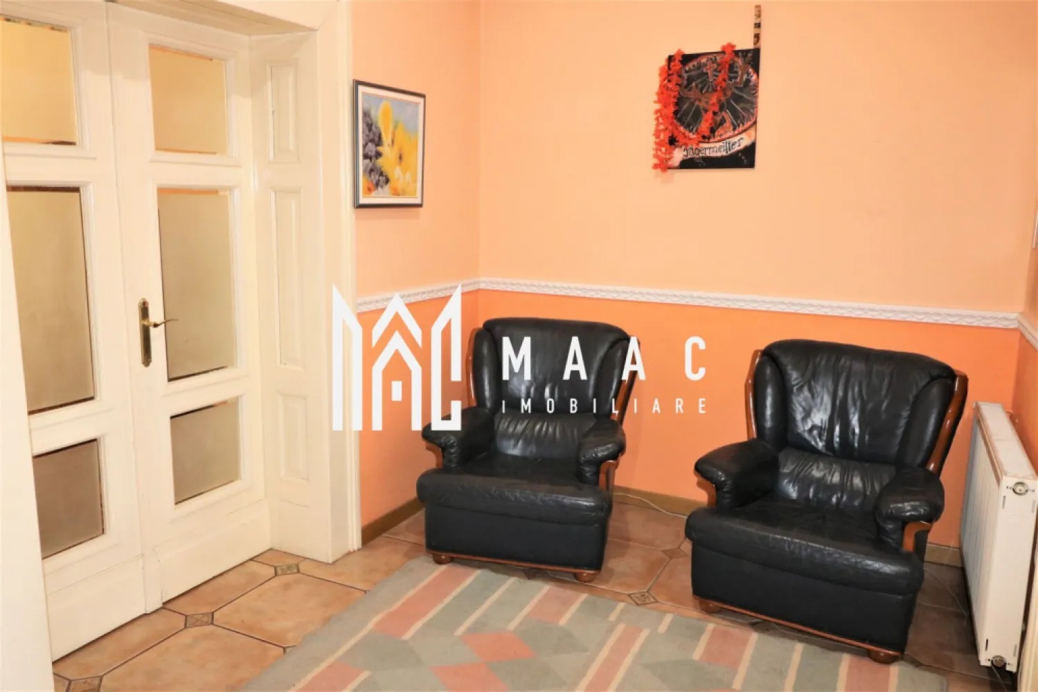 Apartament 2 camere | 82 mp utili | pietonala N. Balcescu - MAAC Imobiliare vă propune spre vânzare un apartament la casă, cu o suprafață utilă de 82 mp, situat în zona centrală, în apropierea restaurantelor, parcurilor, școlilor și mijloacelor de transport, ideal atât pentru locuință proprie, cât și pentru regim hotelier.

Proprietatea beneficiază de loc de parcare privat și pivniță, oferind confort și spațiu suplimentar de depozitare, elemente importante pentru o proprietate situată în centru.

Compartimentare:
-1 dormitor
-1 living
-1 bucătărie
-1 baie cu geam
-Pivniță de 12 mp
-Loc de parcare privat

Amplasarea centrală asigură acces facil către toate punctele de interes, ceea ce conferă proprietății un potențial ridicat atât pentru locuire, cât și pentru investiție în închiriere în regim hotelier.

Pentru mai multe detalii și programarea unei vizionări, vă rugăm să menționați la telefon numărul CP1662781.