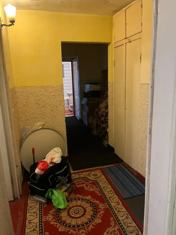 De vanzare apartament 3 camere Micro 16, etaj 4/4, 64.000 euro