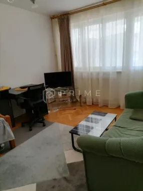 Apartament 3 camere de închiriat – Dâmbu, etaj 1, ideal pentru studenț