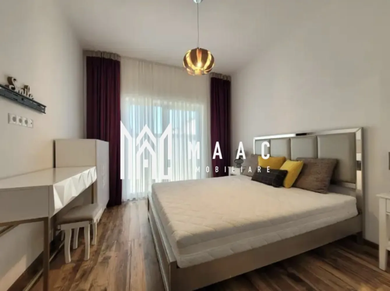 Apartament 3 camere | Curte 60 MP | Parcare | Selimbar
