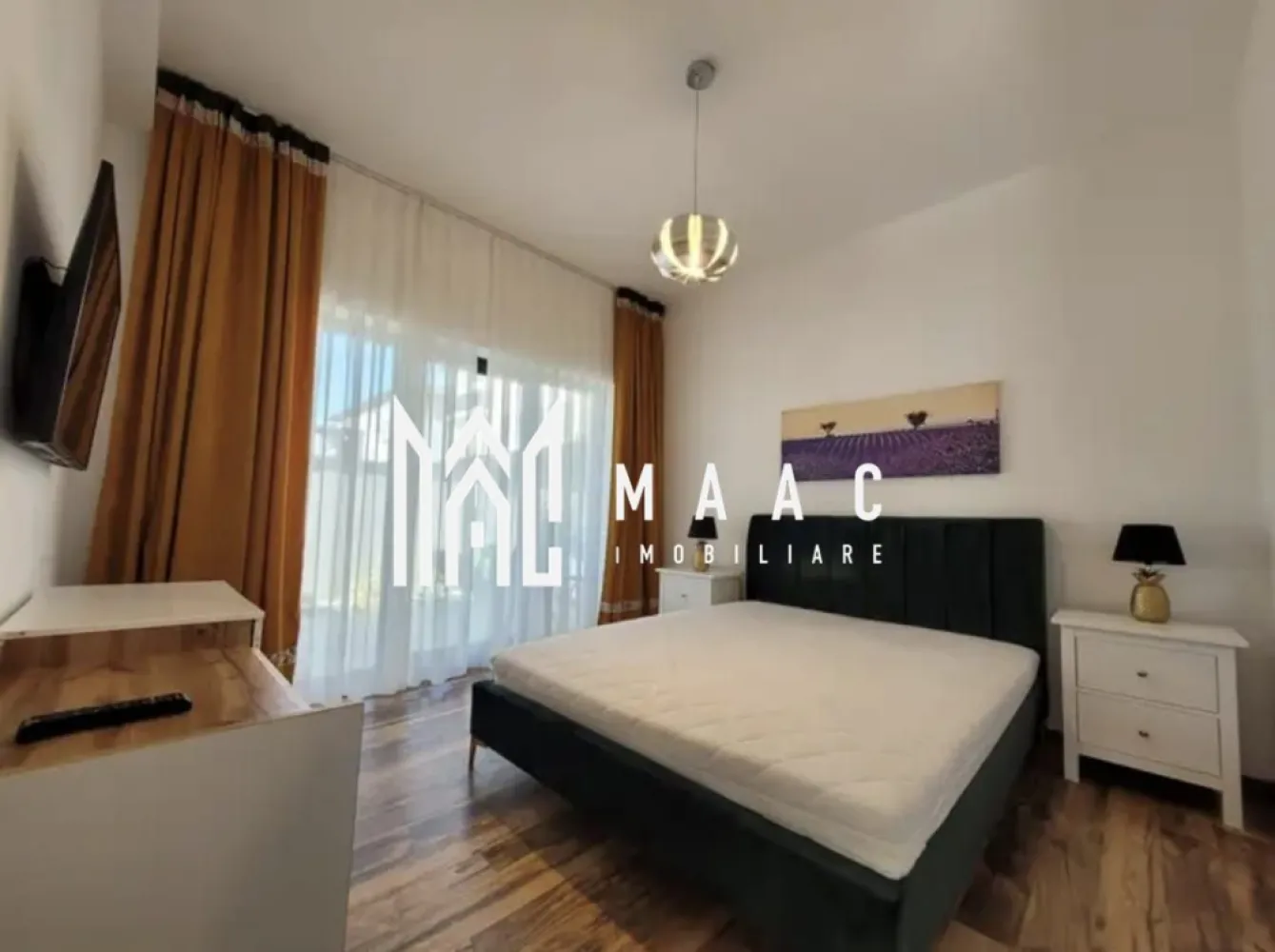 Apartament 3 camere | Curte 60 MP | Parcare | Selimbar