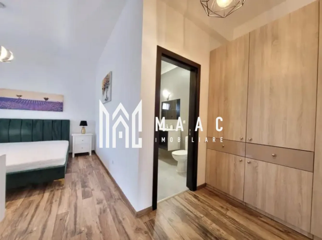 Apartament 3 camere | Curte 60 MP | Parcare | Selimbar