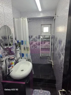 Vanzre apartament 2 camere decomandat Calea Văcărești