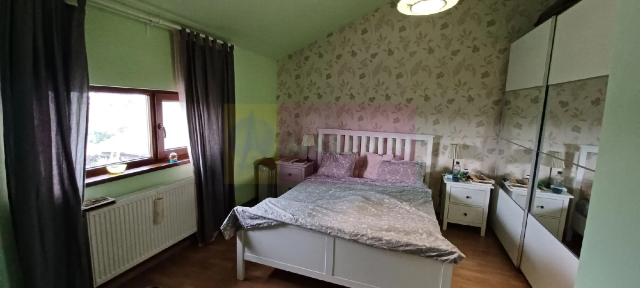 Săbăreni, casă 2011, P+M 4 camere + dependințe, curte 500 mp
