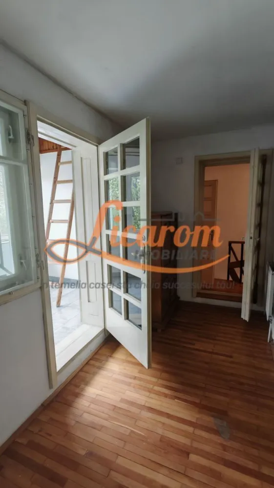 Casa PRETABILA DESTINATIE COMERCIALA,Brasovul Vechi,P+E, 3 cam