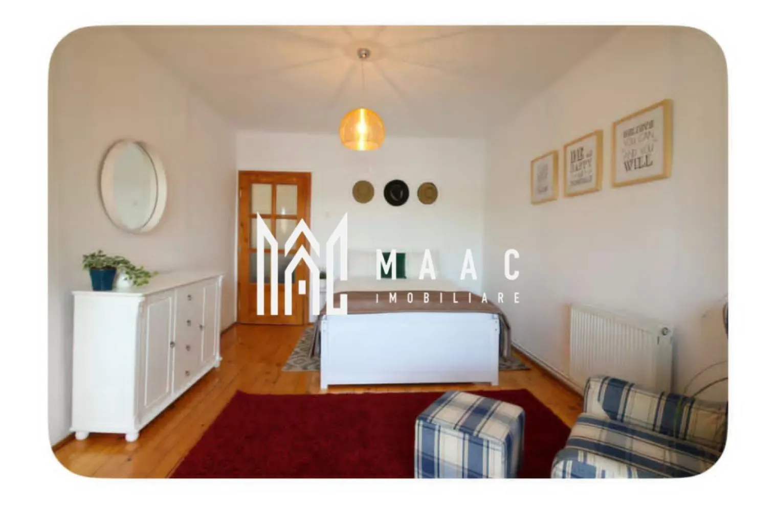 Apartament 3 camere | Etaj 1 | Gradina | Curte | Central - MAAC Imobiliare propune spre inchiriere un apartament cu 3 camere, situat central, spațios, liniștit și luminos, într-o casă protejată ca monument istoric, cu mobilier și decor frumos.

Frumos și funcțional - perfect pentru familii, cupluri, prieteni și călători de afaceri.

Apartamentul are un living, două dormitoare, o bucătărie și o baie.

Apartamentul are o suprafață de aproximativ 75 m² și poate găzdui 6 persoane. Este format dintr-un living cu zonă de luat masa și o canapea mare cu un pat dublu suplimentar, două dormitoare, fiecare cu un pat dublu mare, mult spațiu pentru dulapuri, un birou și o baie cu duș și chiuvetă, toaletă, mașină de spălat, uscător de păr și săpun. Are o bucătărie cu aragaz, cuptor cu microunde, aparat de cafea și frigider. Sunt furnizate și veselă, tacâmuri și toate ustensilele de bucătărie.

Este disponibil și un fier de călcat. TV prin cablu, un televizor, WiFi și parcare gratuită în curte.

Alte informații importante:

Sunt furnizate lenjerie de pat și prosoape proaspete, precum și sfaturi despre atracțiile turistice, dacă este necesar. Oferim acces la grădina noastră. Grădina are un cod PIN la intrare, ceea ce face ușor accesul. Oaspeții celorlalte apartamente din clădire pot folosi și ei această grădină. Este o zonă verde mare, cu electricitate, apă, masă, locuri de relaxare și grătar. Este, de asemenea, un loc minunat pentru ca copiii să se joace afară.

Pentru mai multe detalii specificati: CP2928931
