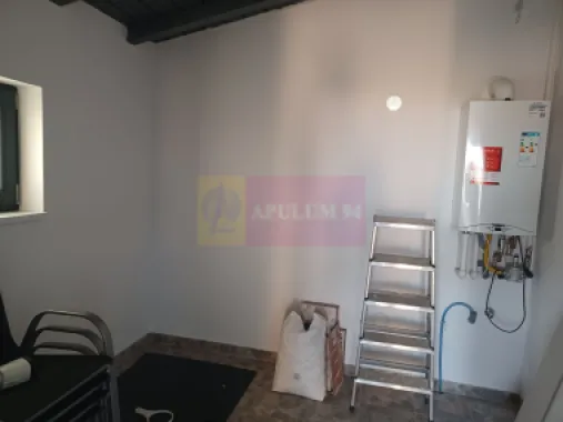 Casă nouă parter 162 mp, curte 504 mp, Săbăreni