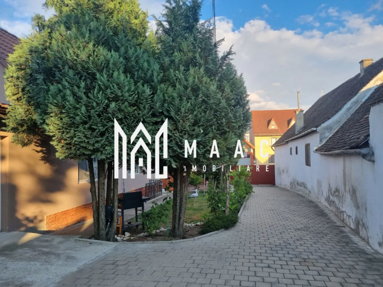 Casa 5 Camere | Curte | Pivniță | Turnișor