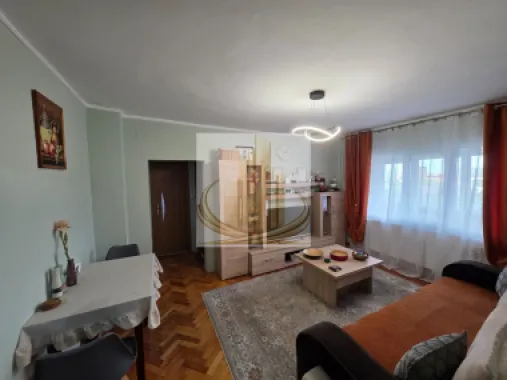 Apartament 3 camere de vânzare – Gheorghe Lazăr