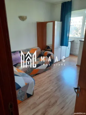 Logo MAAC IMOBILIARE logo