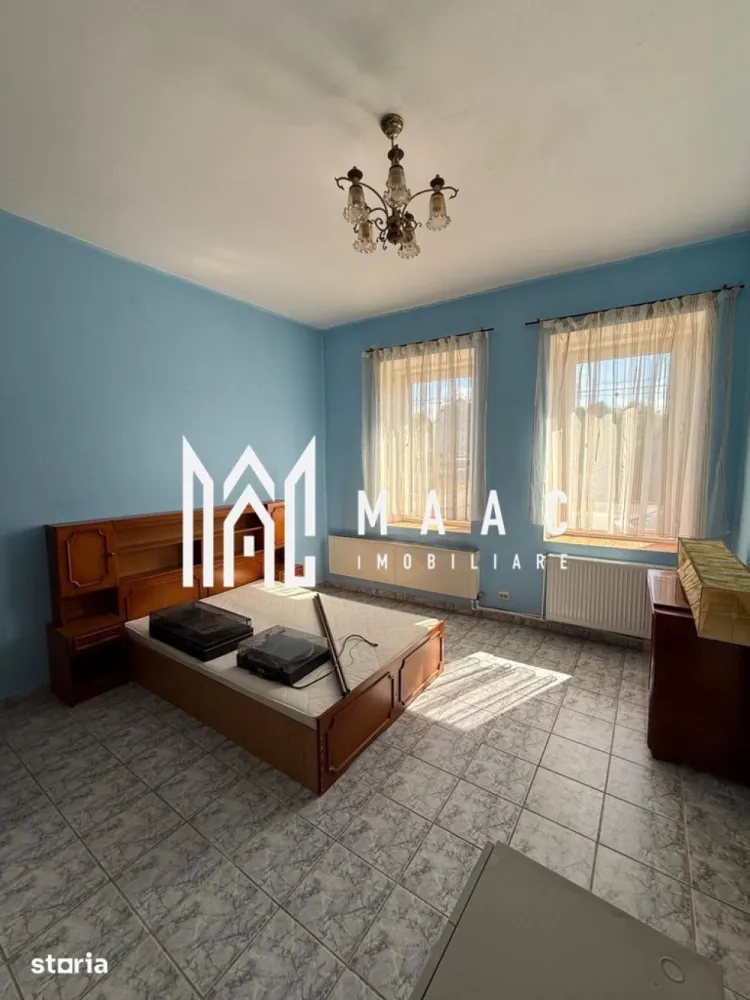 Casa 5 Camere | Teren 1.700 MP | Șura Mică - MAAC Imobiliare vă propune spre vânzare o proprietate generoasă, situată în centrul localității Șura Mică, ideală pentru locuire, activități gospodărești sau investiție.

Caracteristici principale
• teren de aproximativ 1.700 mp
• casă spațioasă de aproximativ 200 mp
• curte generoasă și multiple anexe
• proprietate bine întreținută, cu potențial ridicat

Compartimentare și dotări
• 5 camere luminoase
• 3 băi complet utilate
• ferestre mari, ce oferă lumină naturală din abundență
• pivniță uscată pe toată suprafața casei
• pod uscat și bine întreținut
• se vinde parțial mobilată

Sistem de încălzire și utilități
• centrală pe gaz
• centrală pe lemne
• puffer de 1000 L pentru eficiență sporită
• apă, gaz, curent trifazic
• fântână proprie de aproximativ 10 m

Exterior și anexe
• anexe de aproximativ 50 mp și 70 mp
• șură săsească de aproximativ 150 mp, complet uscată și foarte bine întreținută
• ideală pentru atelier, depozitare sau renovare
• grădină mare în spatele șurii
• seră existentă

Avantaje și potențial
• poziționare centrală în Șura Mică
• proprietate ideală pentru familie numeroasă
• multiple posibilități de utilizare și dezvoltare

Pentru mai multe detalii și programarea unei vizionări, vă rugăm să ne contactați și să specificaț ID:CP3091472