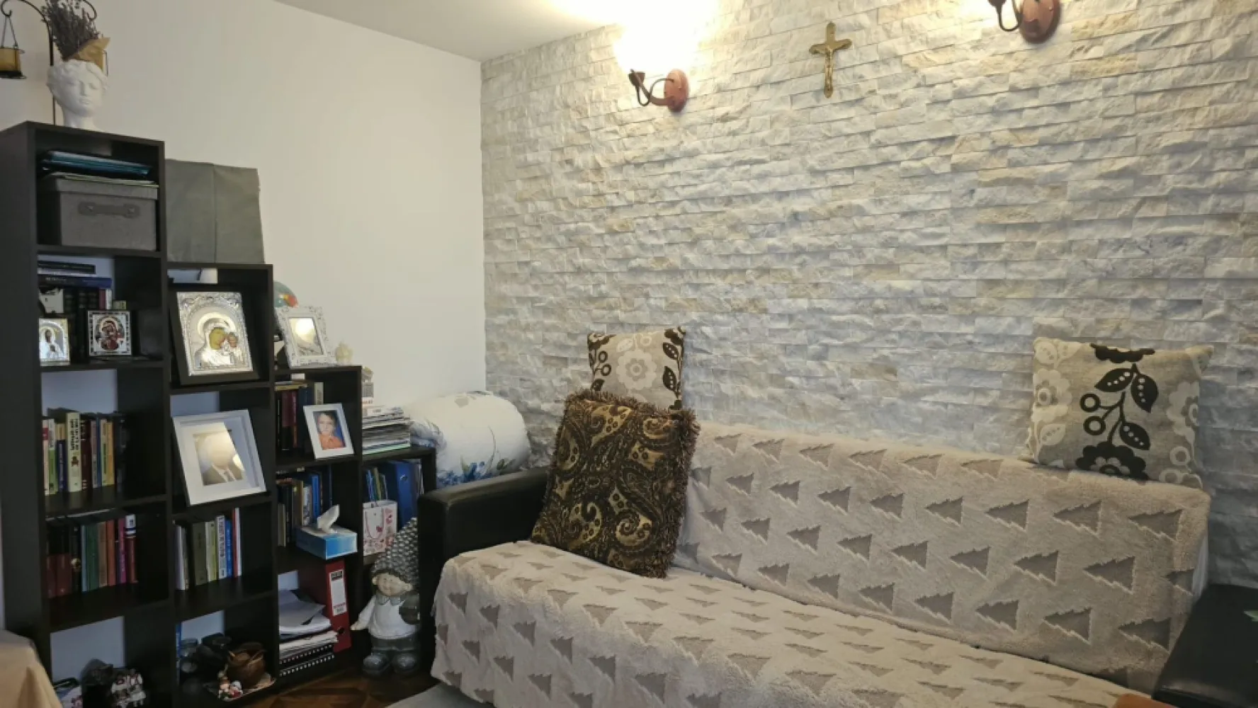 De vanzare -- casa in comuna Pechea, jud. Galati, teren 850 mp
