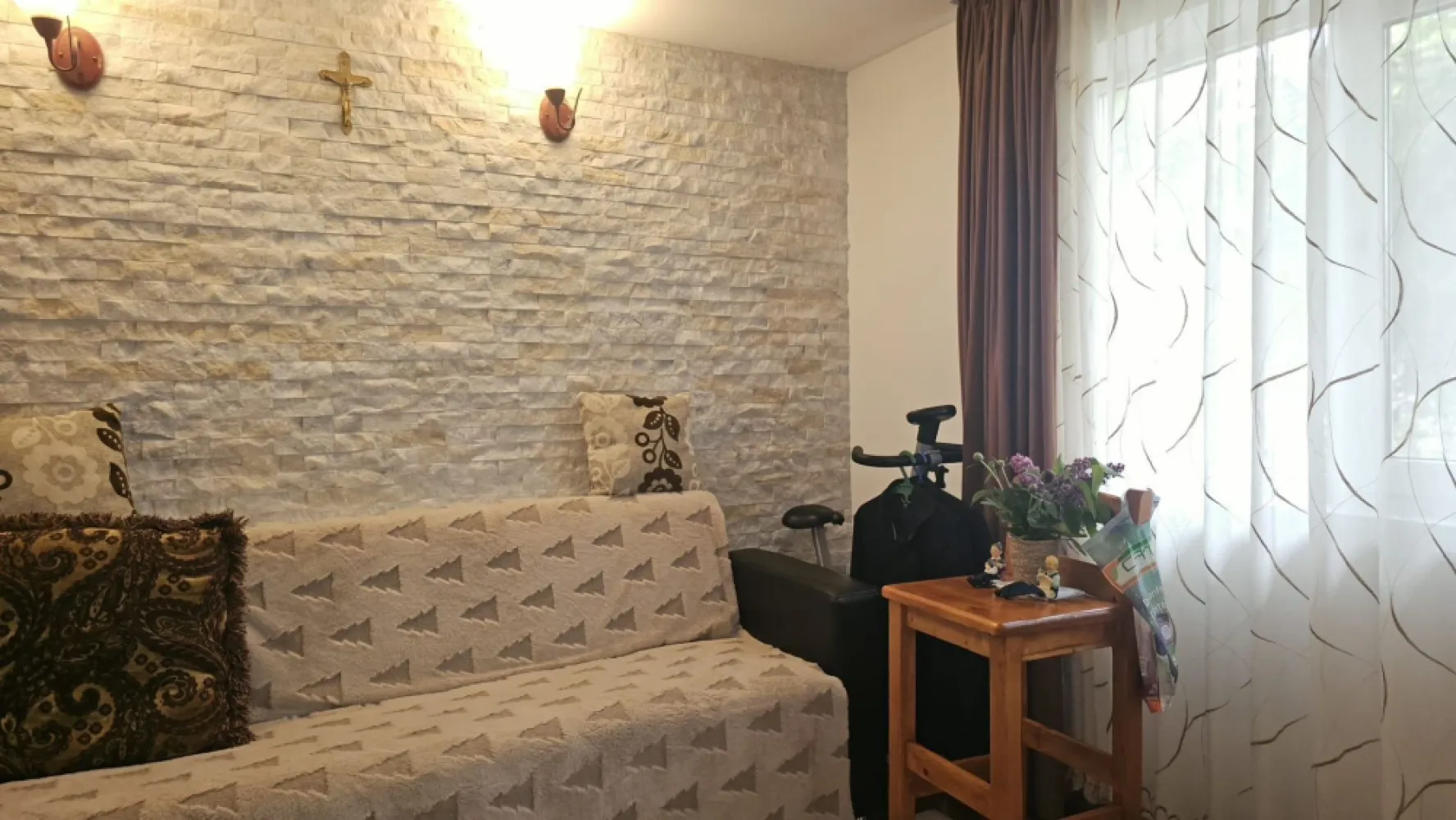 De vanzare -- casa in comuna Pechea, jud. Galati, teren 850 mp