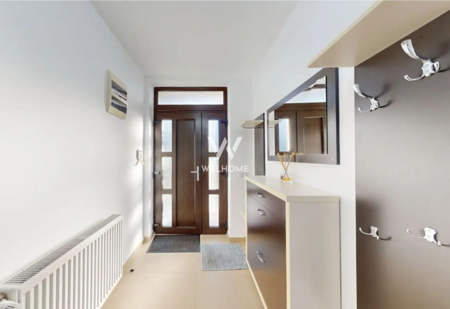 Casa individuala cu pivnita in Sura Mica, zona Salii de sport - Sibiu