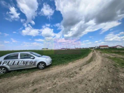 Poșta -Teren 12.450mp pretabil hală/rezidențial la 150ml de utilități