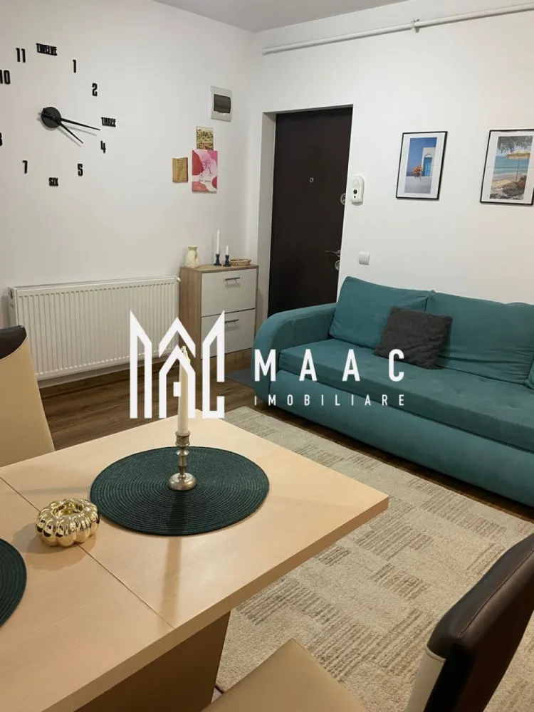 Apartament 2 camere | Balcon | Etaj 1 | Parcare | Arhitecților – Kaufland - Maac Imobiliare prezintă spre vânzare un super apartament cochet și smart cu 2 camere și balcon, situat la etajul 1 din 3, în cartierul Arhitecților, în imediata apropiere de Kaufland. Apartamentul are o suprafață de 31 mp utili, la care se adaugă un balcon deschis de 6 mp, și este compartimentat astfel: Living cu bucătărie open-space Dormitor Baie cu geam de aerisire Balcon 1 loc de parcare în fața blocului Se predă complet mobilat și utilat, exact ca în poze, fiind ideal atât pentru investiție, cât și pentru o familie tânără. Achiziția se poate face atât cash (transfer bancar), cât și prin credit ipotecar. Pentru mai multe informatii specificati ca ati vazut anuntul cu ID: CP2825216
