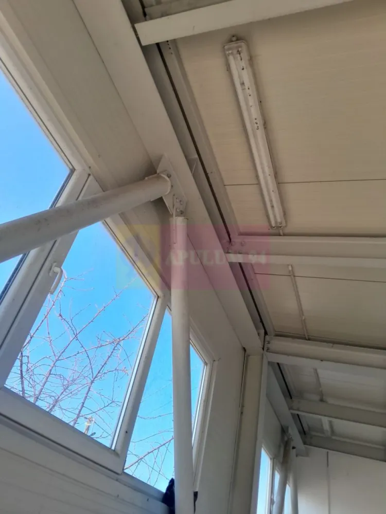 VANZARE TEREN 3100 MP - SAT ROSIORI (IL) - Compania imobiliara Apulum94 are placerea de a va propune spre vanzare un teren situat pe strada Zorilor in sat ROSIORI din jud. Ialomita., in suprafata de 3144 mp pe care se afla edificata o sera (2200 mp). si o anexa pt diverse scule. 

Terenul este pretabil pentru orice proiect. Utilitatile, prezente in proximitatea terenului, exista doar sub forma de curent electric si apa de la put propriu. Proprietarul este persoana juridica.

Terenul se vinde cu sera si utilaje specifice incluse in pret; proprietatea se elibereaza la 01.10.2026.

Zona si vecinii sunt linistiti. Cei care vor un loc sa-si incarce bateriile dupa o saptamana agitata in oras, sigur vor aprecia acest coltisor de Rai. 

La nevoie, putem facilita și achiziționarea prin credit ipotecar prin intermediul partenerilor.

Pentru mai multe detalii despre oferta prezentata sau alte oferte similare, astept cu maxim interes sa ma contactati la numarul de telefon din anunt sau pe Whatsapp. 

Cu respect, 

Aurelian Popescu / 0733.683.456 / Apulum94
