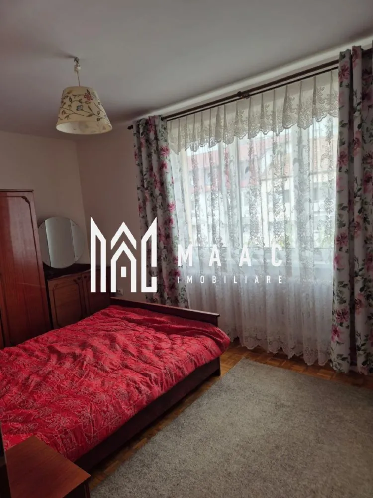 Apartament 4 camere | 80 mp | Zona Cedonia | - MAAC Imobiliare vă propune spre închiriere un apartament cu 4 camere, situat la etajul 4 al unui imobil din zona Cedonia, Hipodrom 1.

Imobilul are o compartimentare decomandată și este compus din hol de acces, bucătărie, sufragerie cu acces pe balcon, 3 dormitoare și baie cu geam de aerisire.

Se percepe o garanție în cuantumul unei chirii lunare.
Nu se acceptă animale de companie.
Se predă mobilat/utilat.

Pentru mai multe detalii, specificați telefonic că ați văzut anunțul cu ID: