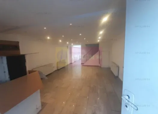 Spațiu zona Bulevardul Unirii - Zepter