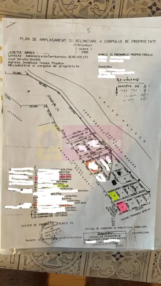 Berevoiesti / AG - teren 834 mp de vz in zona pensiunii Perla Rausor - Compania imobiliara Apulum94 are placerea de a va propune spre vanzare un teren situat in comuna Berevoiesti / Arges, aflat intr-o zona verde cu aer curat la 50 de metri de piriul Riusor care izvoraste din Muntii Iezer - Papusa.

Zona ofera multiple oportunitati turistice, terenul fiind situat in proximitatea pensiunii Perla Rausor, terenul este intravilan , construibil si poate beneficia in apropiere de toate utilitatile disponibile : apa gaz si curent electric.

In zona se afla multe pensiuni , pastravarii si casa de vinatoare din zona Bratia - Riusor intre localitatile Cimpulung Muscel si Curtea de Arges.

Cu o deschidere de 29 ml, terenul de 834 mp este drept, usor de amenajat si perfect pentru o locuinta de vis, o cabana rustica sau o investitie in turism. 

Avantajele esentiale sunt: un cadru natural spectaculos si oportunitati multiple. Sintetizez cateva oportunitati mai jos:
- Casa sau cabana de vacanta 
- Camping - atractie pentru turistii iubitori de aventura;
- Parcare pentru rulote si autorulote 
- Pensiune sau casute de inchiriat 

Amintesc cateva atractii turistice de neratat in apropiere:
_ Canionul Valea lui Stan - o experienta spectaculoasa pentru iubitorii de drumetii; Cascada Capra - una dintre cele mai frumoase cascade din Romania; Manastirea Aninoasa, Manastirea Slanic, Manastirea Corbii de Piatra; Manastirea Curtea de Arges; Cetatea Poienari - legendarul refugiu al lui Vlad Țepes; Cascada Șapte Izvoare (Muntii Bucegi) ; Cheile Brateiului (Muntii Bucegi) - peisaje salbatice si trasee de poveste; Lacul Satic - perfect pentru relaxare si pescuit; Barajul si Lacul Vidraru; Varful Moldoveanu - cel mai inalt varf din Romania; Pestera Dambovicioara; Castrul Roman Campulung - Jidova - o pagina de istorie la fiecare pas.

Aceasta poate fi investitia ta intr-un colt de paradis! 

Va invitam la vizionare pentru a simti farmecul acestui loc, cu 0% comision la cumparator!

Pentru mai multe detalii despre oferta prezentata sau alte oferte similare, astept cu maxim interes sa ma contactati la numarul de telefon din anunt sau pe Whatsapp

Cu respect,

Aurelian Popescu / 0733.683.456
Apulum94 - Un partener de cursa lunga!