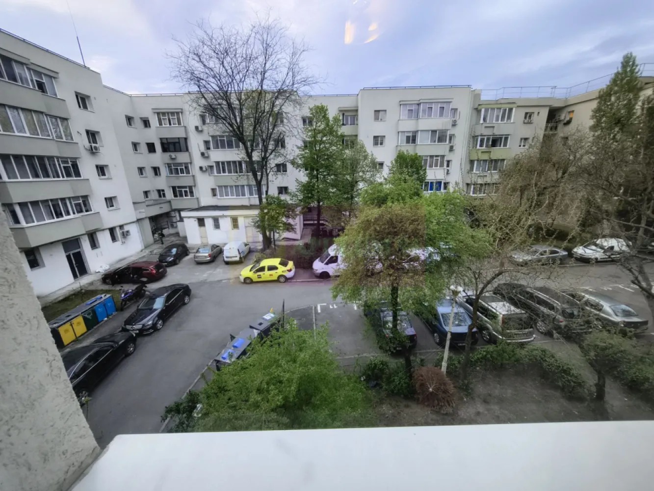 Apartament 3 camere Decomandat Mobilat Complet Colentina- Maior Băcilă